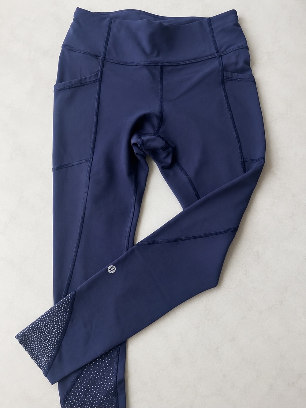Lululemon Athletica Tight Stuff Tight II Leggings Dark Navy Sz 4